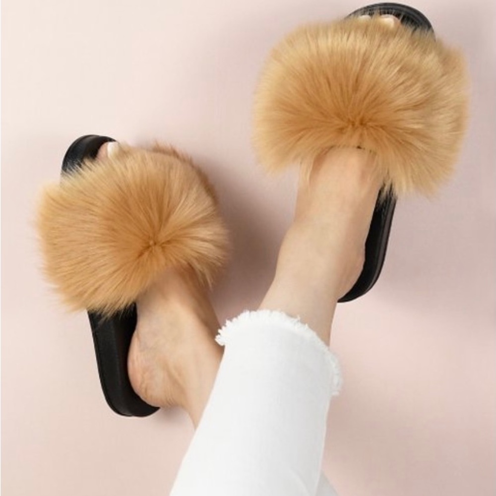 YASIRUN Brown Faux Fur Slipper